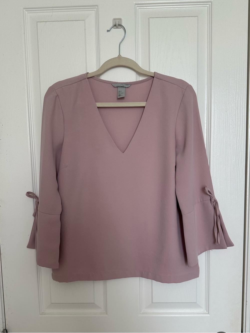 H&M Dusty Pink V-Neck Tie-Sleeve Blouse